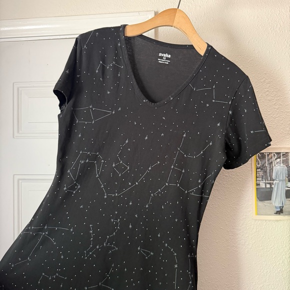 SVAHA black constellation galaxy space print organic cotton T-shirt midi dress - Picture 3 of 6